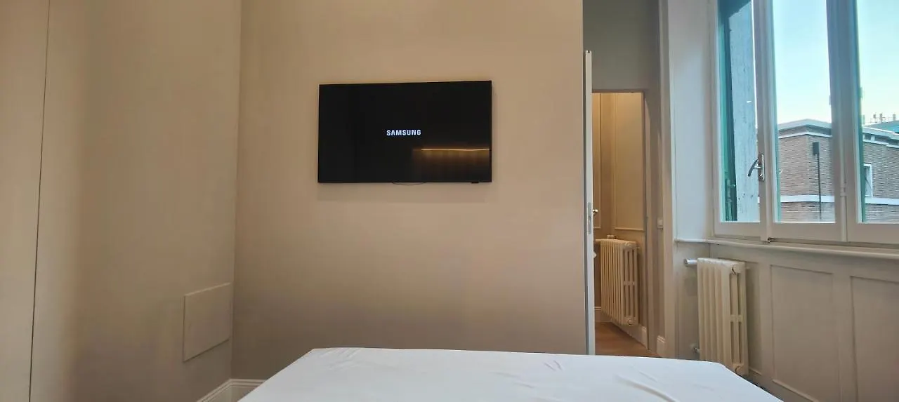 アパート ミラノMarcora 6 R Luxury Livingアパートメント