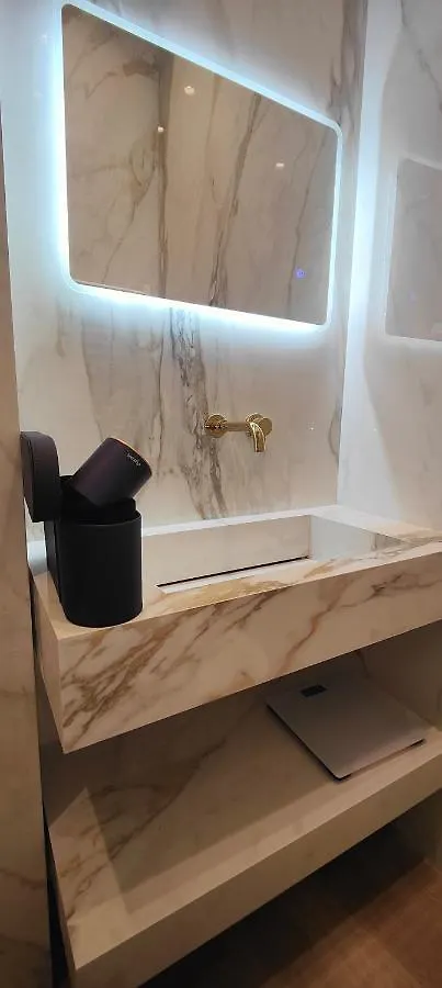 ミラノMarcora 6 R Luxury Livingアパートメント ミラノ