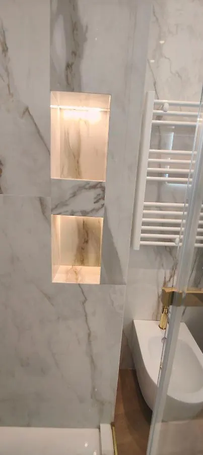 ミラノMarcora 6 R Luxury Livingアパートメント アパート